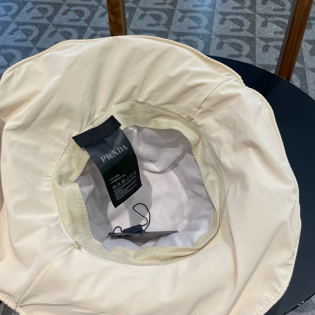   普拉达Prada遮阳帽女防紫外线夏季百搭渔夫帽防晒帽大檐帽显脸小遮脸太阳帽子