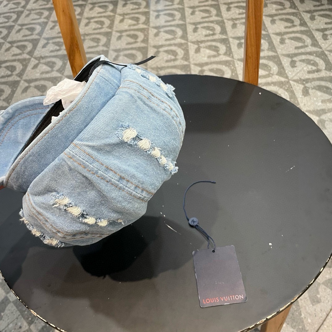 LouiVuittonLV路易威登复古水洗做旧八角牛仔布贝雷帽子女春夏季破洞大头围显脸小贝雷帽