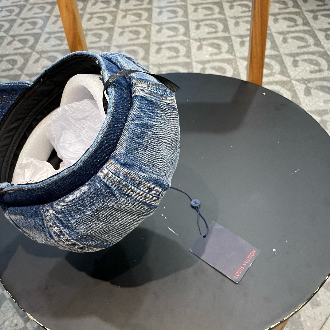 LouiVuittonLV路易威登复古水洗做旧八角牛仔布贝雷帽子女春夏季破洞大头围显脸小贝雷帽