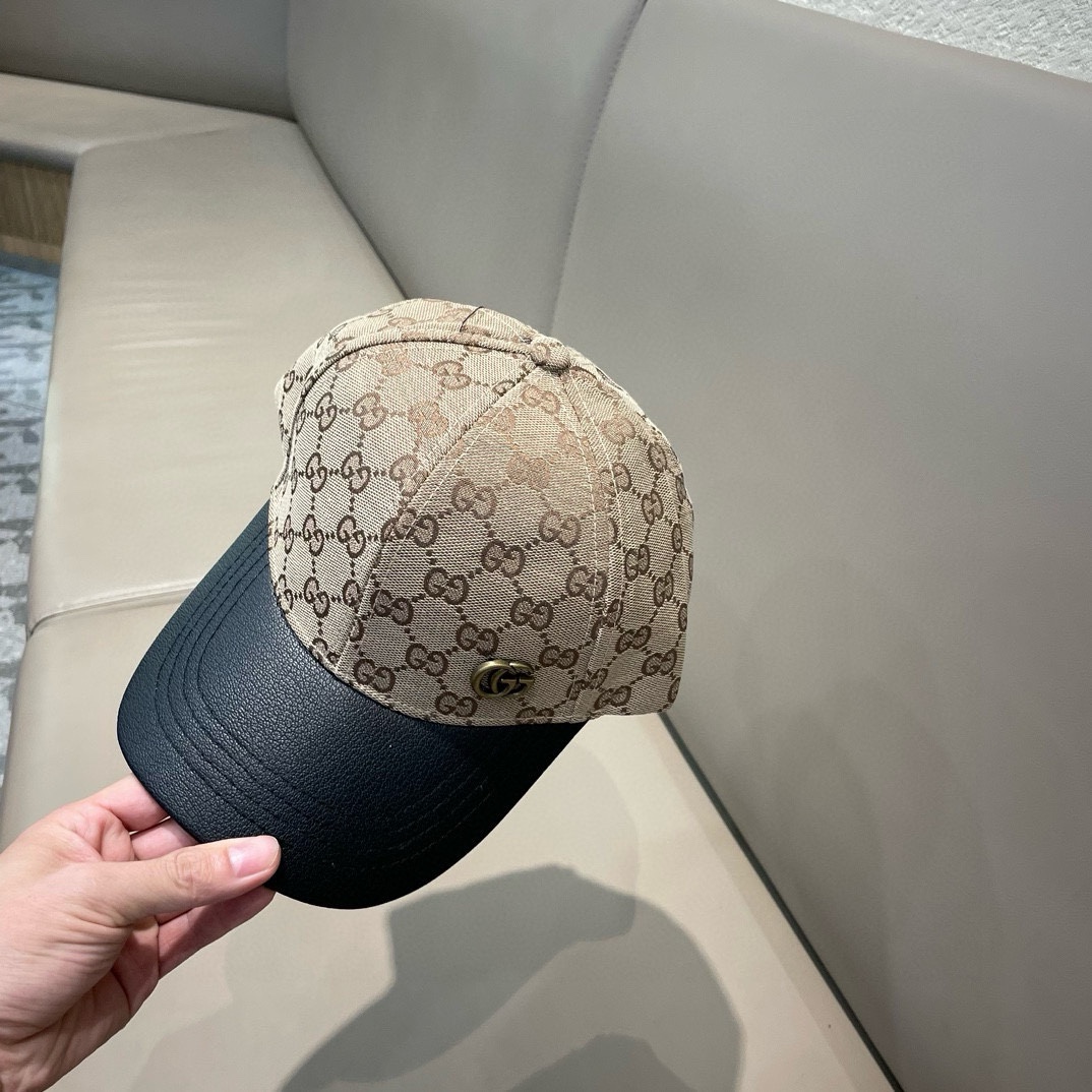 古奇棒球帽♥️GUCCI🧢官网新品，棒球帽，原单品质火爆来袭 。🎩 工艺非常精美 高档大气上档次！低调奢