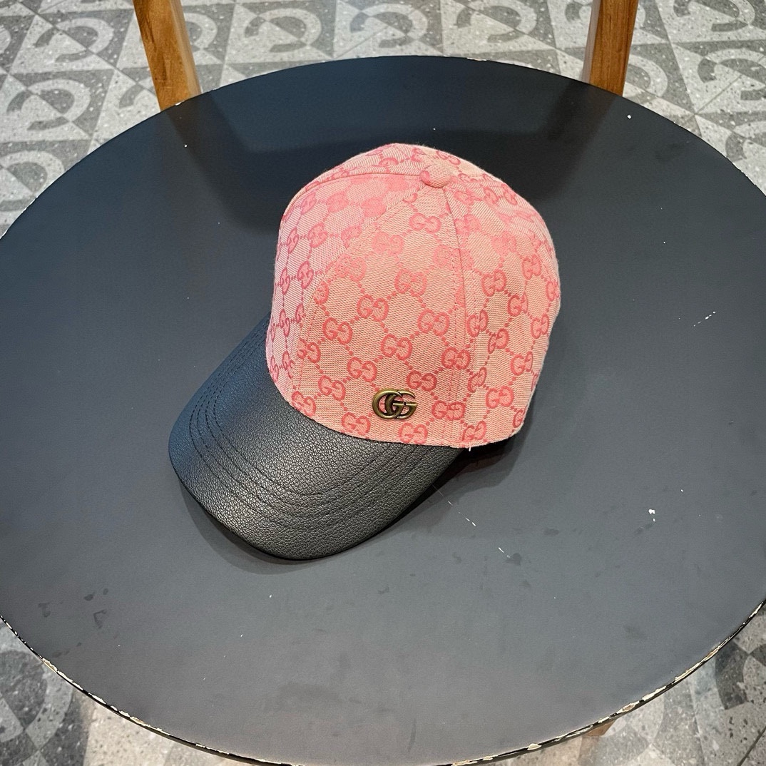 古奇棒球帽♥️GUCCI🧢官网新品，棒球帽，原单品质火爆来袭 。🎩 工艺非常精美 高档大气上档次！低调奢