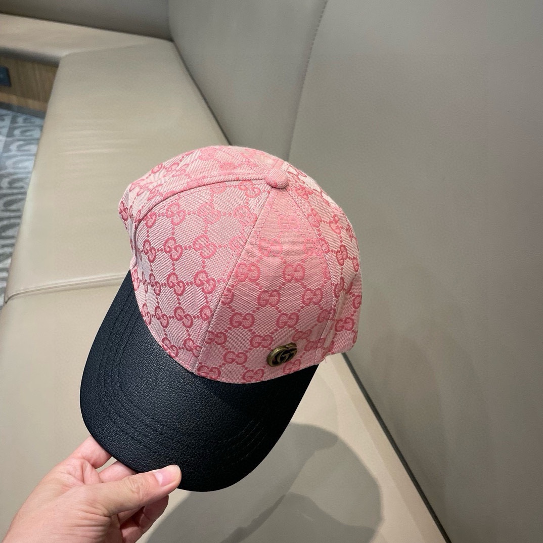 古奇棒球帽♥️GUCCI🧢官网新品，棒球帽，原单品质火爆来袭 。🎩 工艺非常精美 高档大气上档次！低调奢