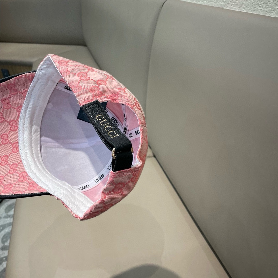 古奇棒球帽♥️GUCCI🧢官网新品，棒球帽，原单品质火爆来袭 。🎩 工艺非常精美 高档大气上档次！低调奢