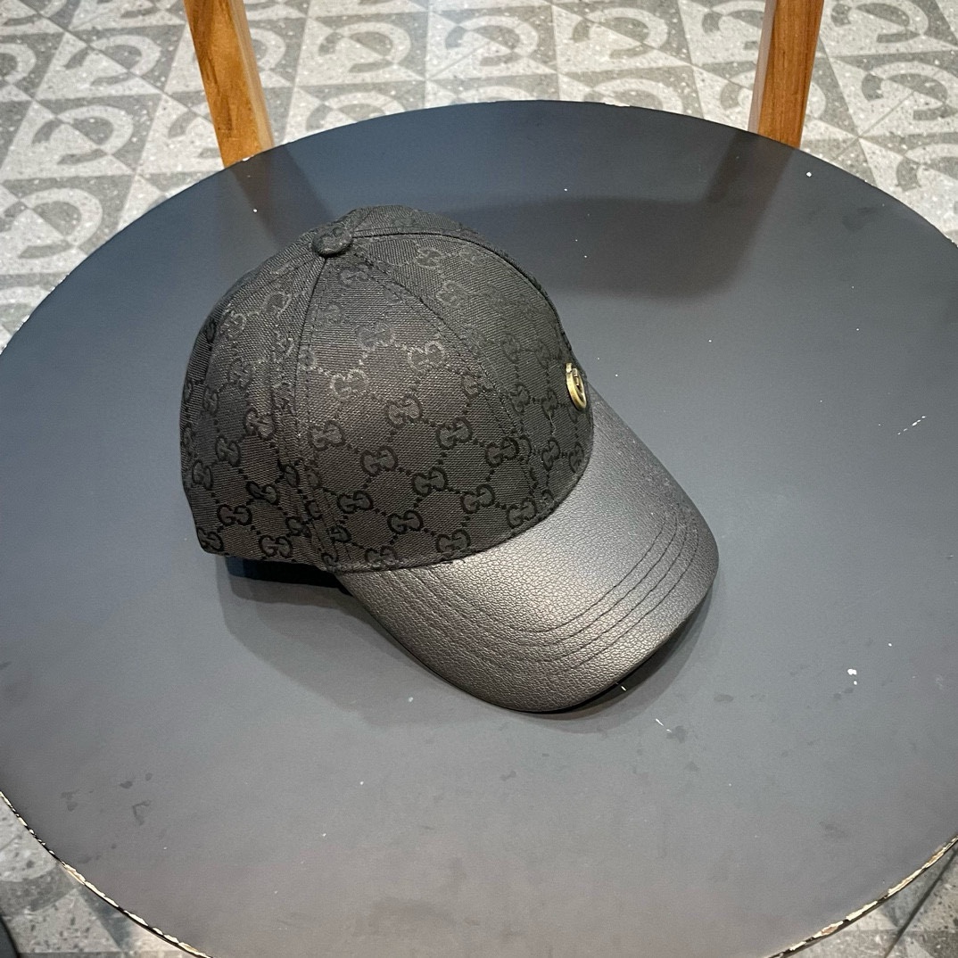 古奇棒球帽♥️GUCCI🧢官网新品，棒球帽，原单品质火爆来袭 。🎩 工艺非常精美 高档大气上档次！低调奢