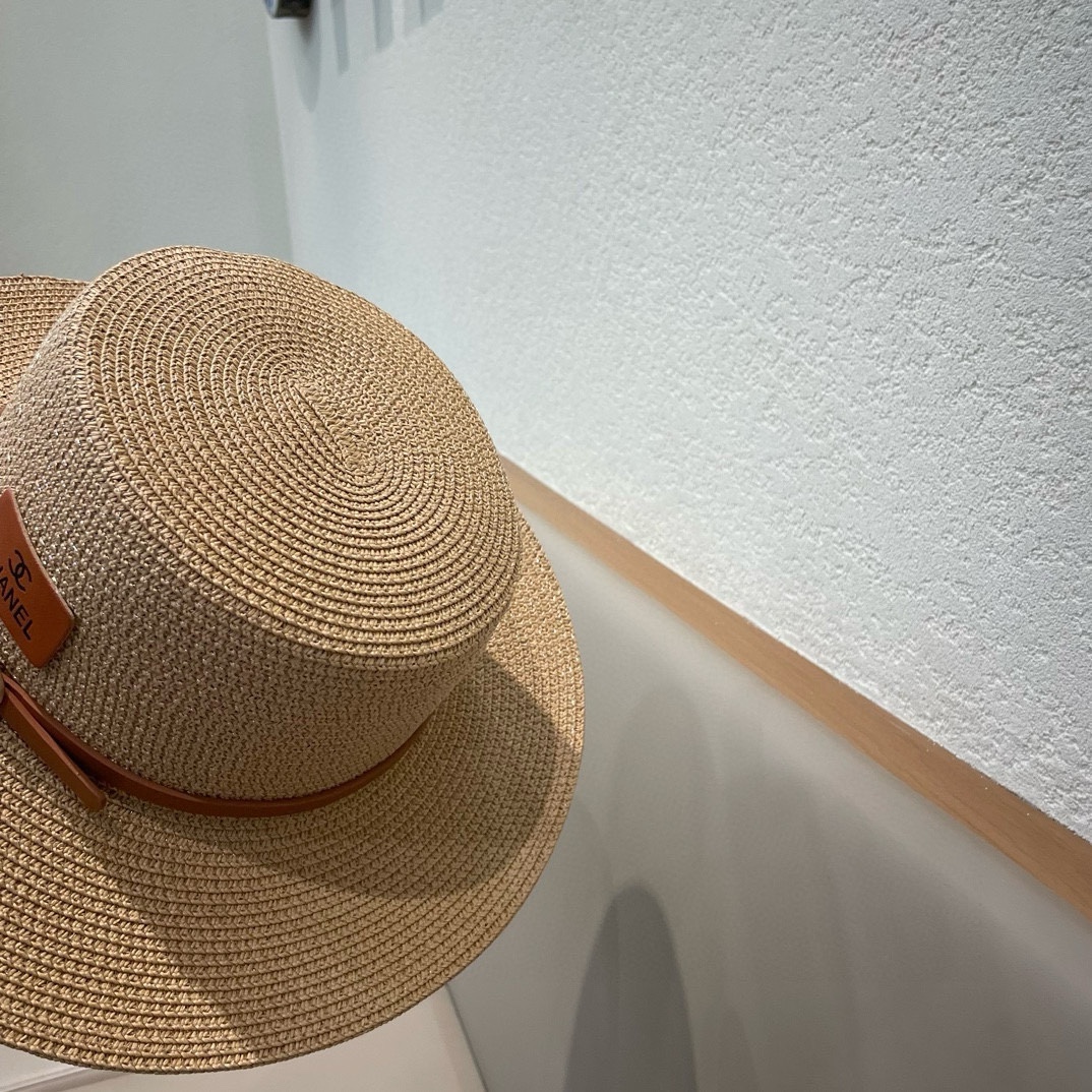  【CHANEL香奈儿】2025新款小香风草编度假风盆帽草帽，大牌风～出街旅行单品