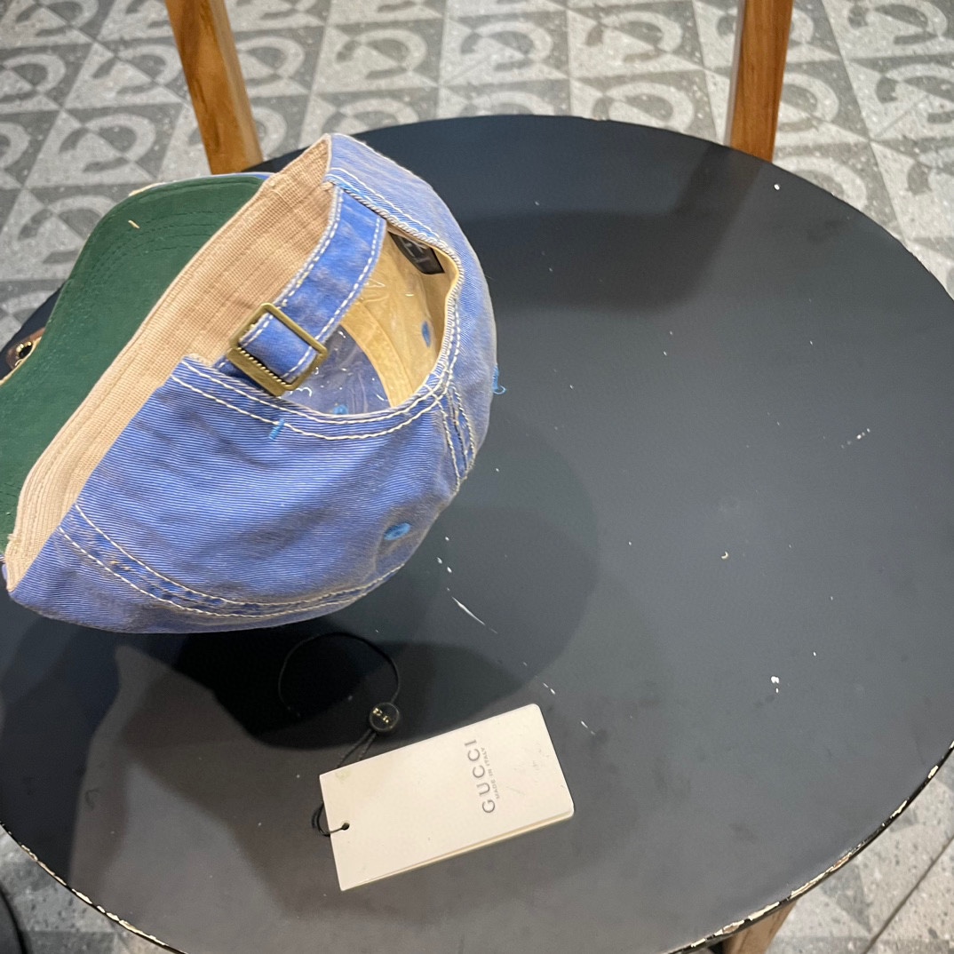 。GUCCI古奇 简约棒球帽，很潮！休闲运动款，经典制作，超级好搭衣服！