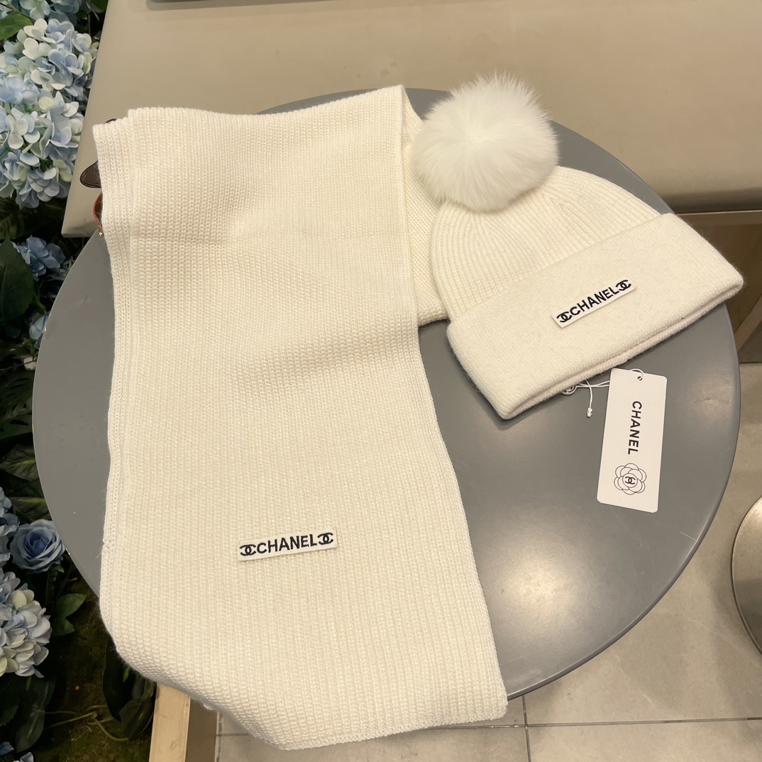 [Chanel Hats]