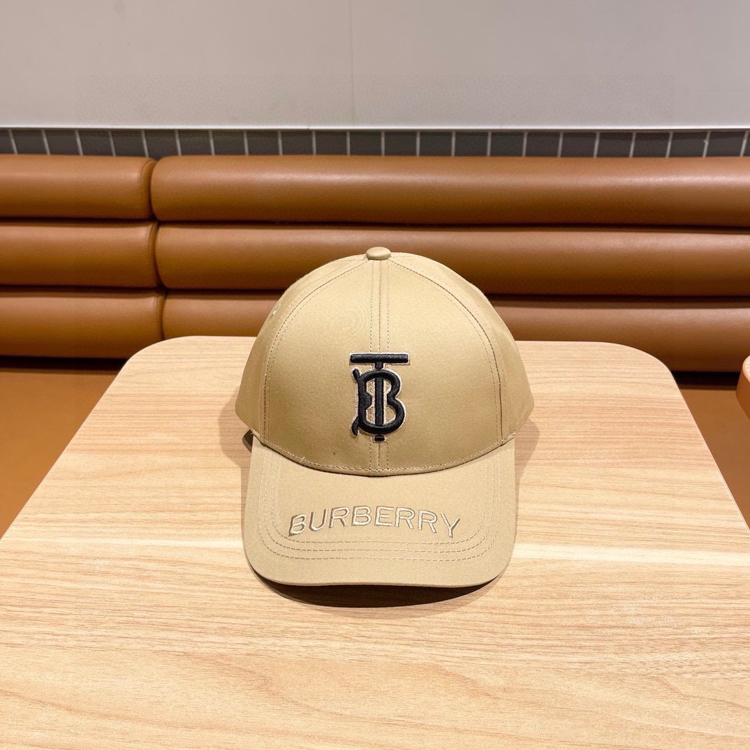   Burberry（巴宝莉）原单棒球帽🧢专柜热卖款纯棉内里，轻盈透气。完美版型，原厂品质，独家实物拍摄