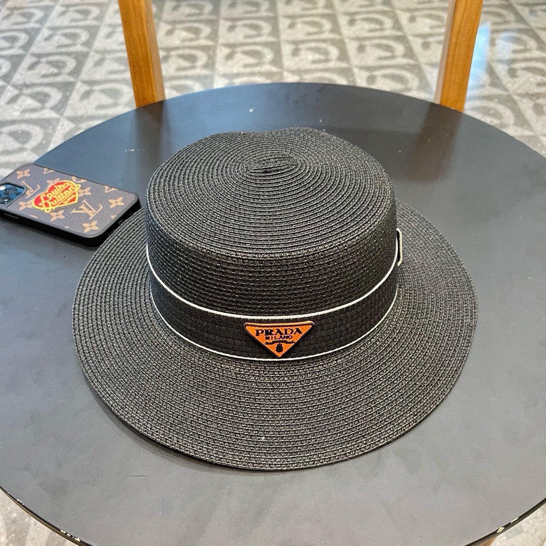  【PRADA普拉达】新款草帽，出街必备超好搭配，赶紧入手！