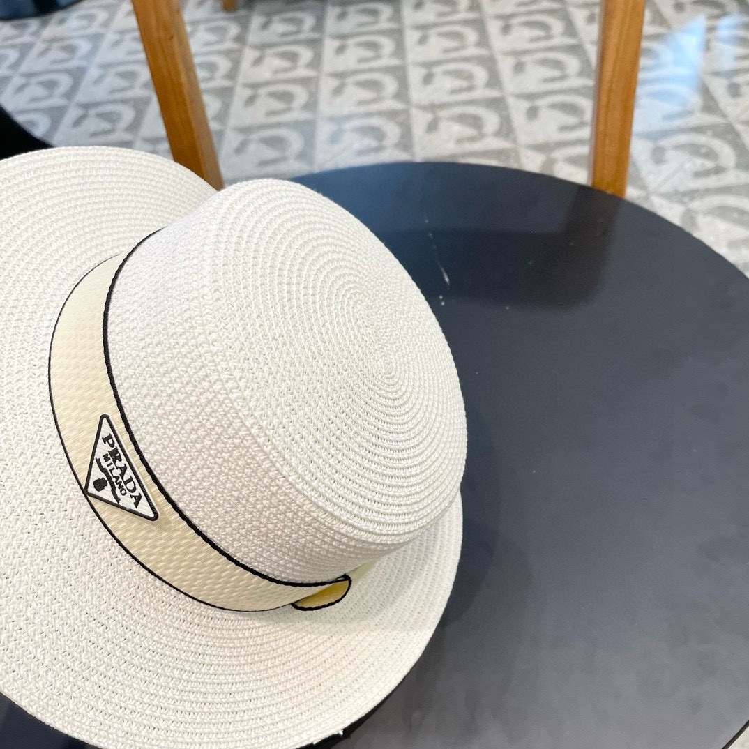  【PRADA普拉达】新款草帽，出街必备超好搭配，赶紧入手！