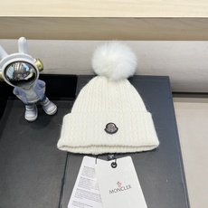 moncler兔毛麻花针织帽女秋冬狐狸毛球保暖帽子韩版日系百搭包头帽堆堆帽 moncler兔毛麻花针织帽女秋冬狐狸毛球保暖帽子韩版日系百搭包头帽堆堆帽
