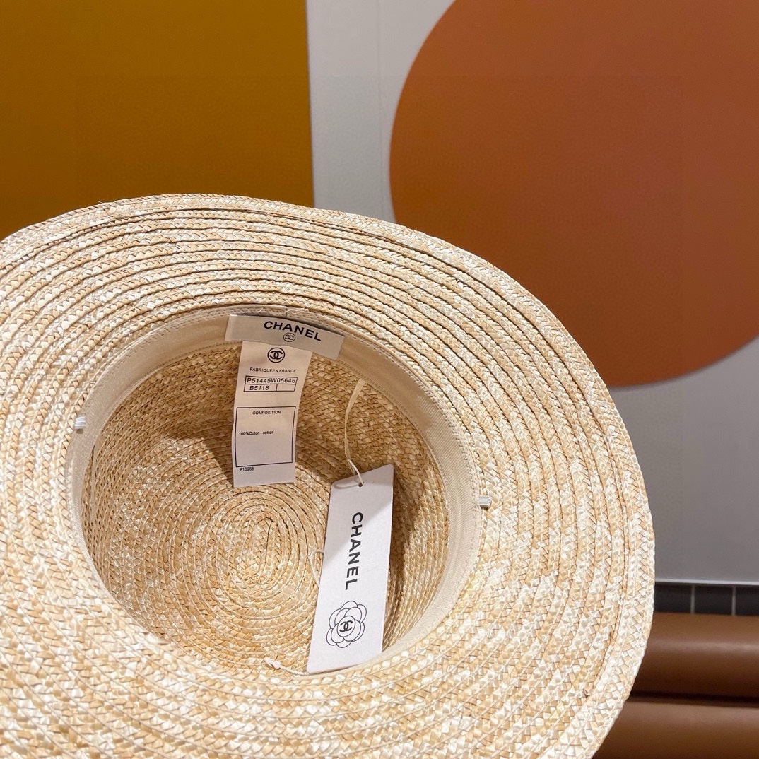   香奈儿平顶帽👒CHANEL平顶草帽，麦杆草材质🥰
