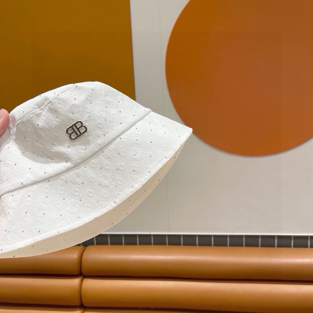  BALENCIAGA巴黎世家夏季新款渔夫帽，帆布帽，简约休闲百搭款，头围57cm