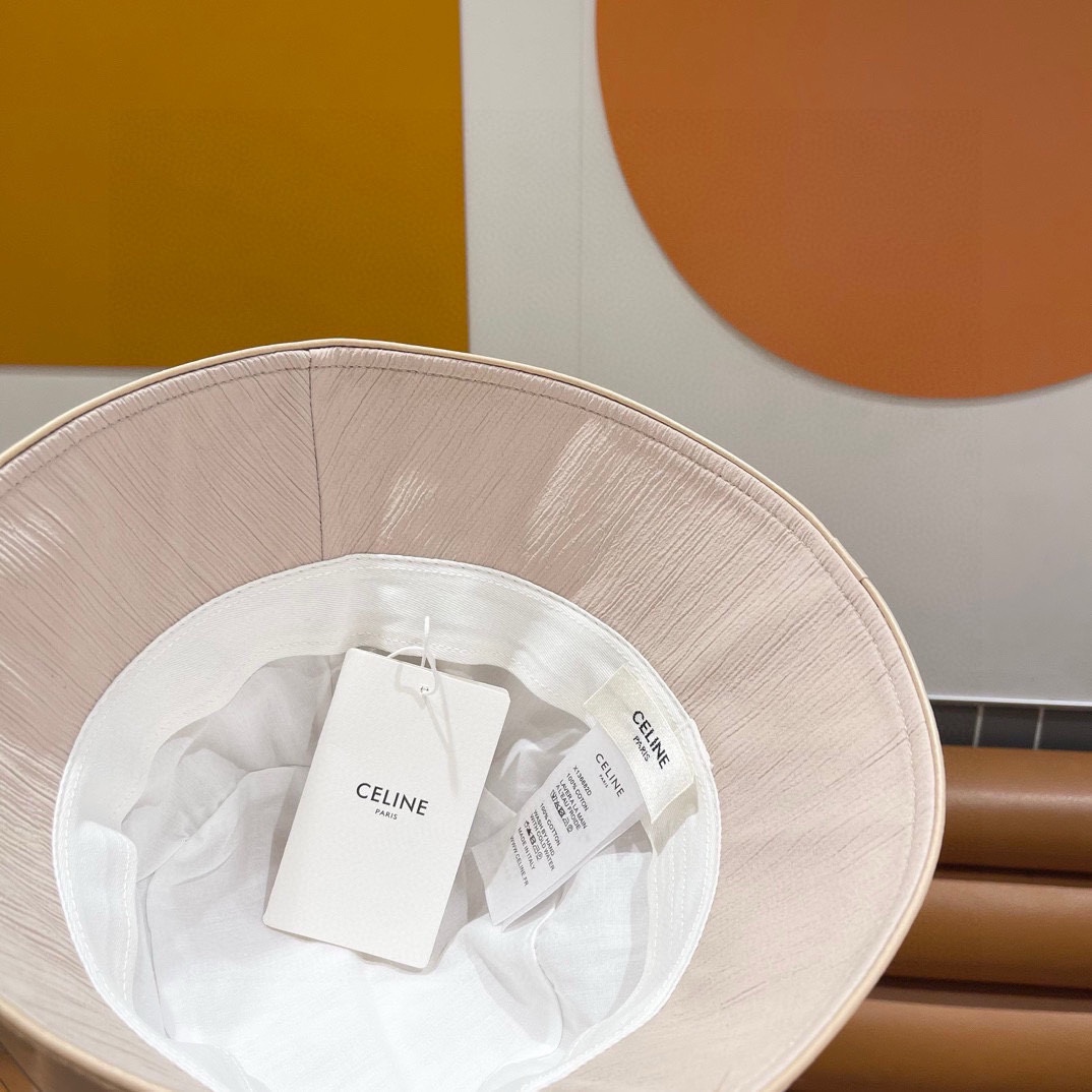  【CELINE赛琳】新款上架简约渔夫帽，日韩风格，随便搭配都超好看！出门旅游，绝对要入手的一款