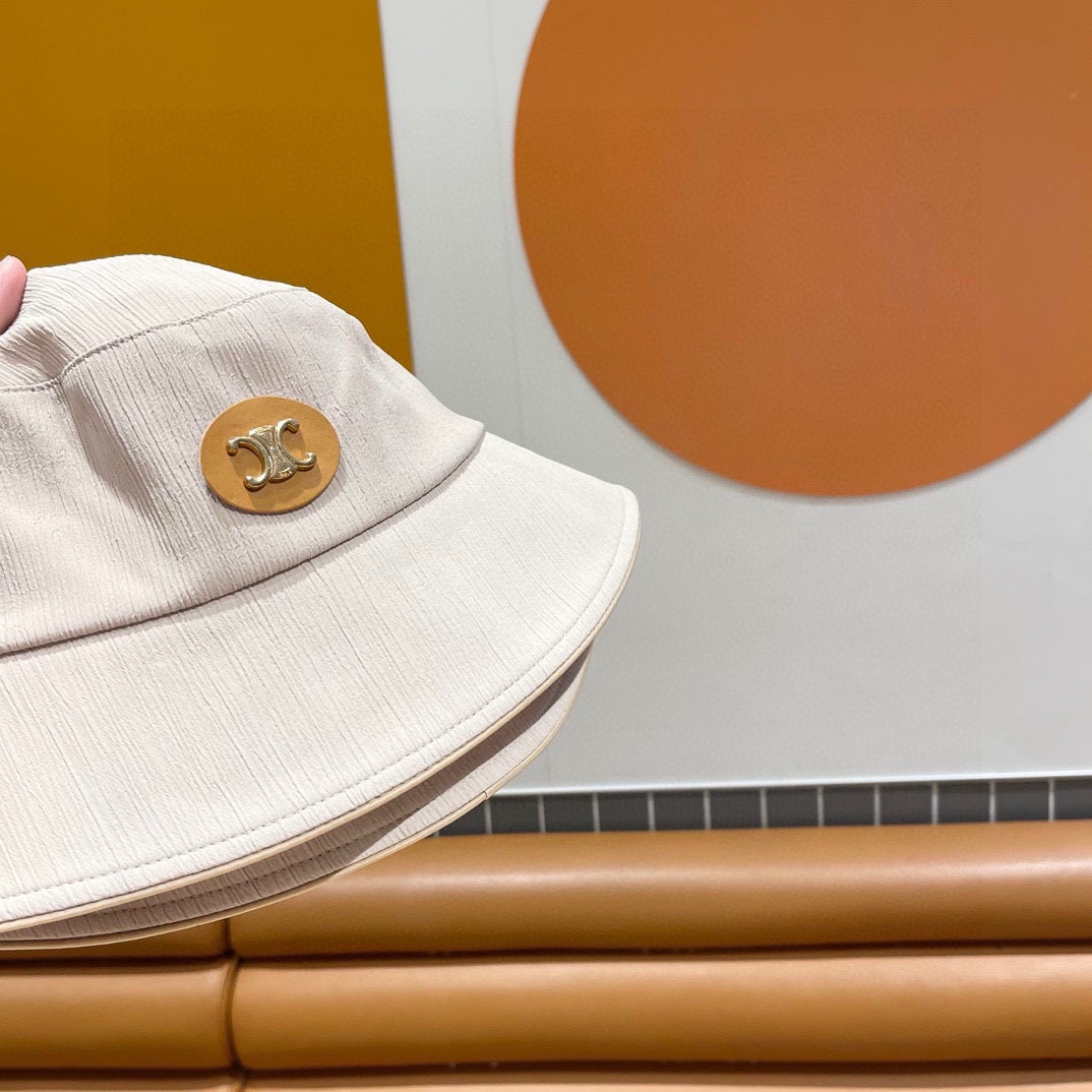  【CELINE赛琳】新款上架简约渔夫帽，日韩风格，随便搭配都超好看！出门旅游，绝对要入手的一款