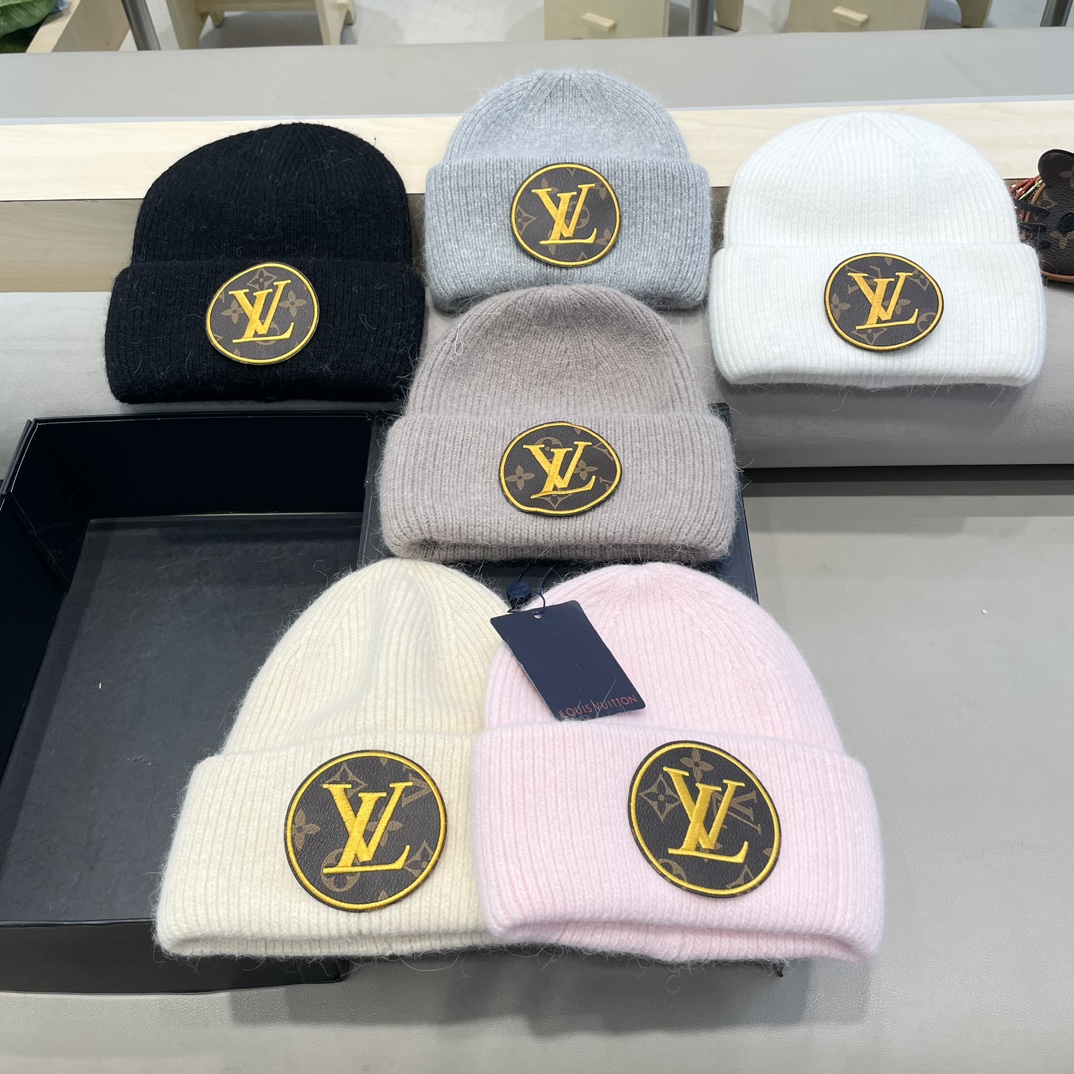 NO:214754,lv Louis Vuitton rabbit wool knit hat women autumn and winter new style wool hat big head knit hat white cold hat fisherman hat baseball hat knit hat, hat, louis vuitton, louis vuitton, espadrilles, hats19860909lv路易威登兔毛针织帽女秋冬新款毛线帽大头围针织帽白色冷帽子帽子渔夫帽棒球帽针织帽,帽子,louis vuitton,louis vuitton,espadrilles,hats,hat
