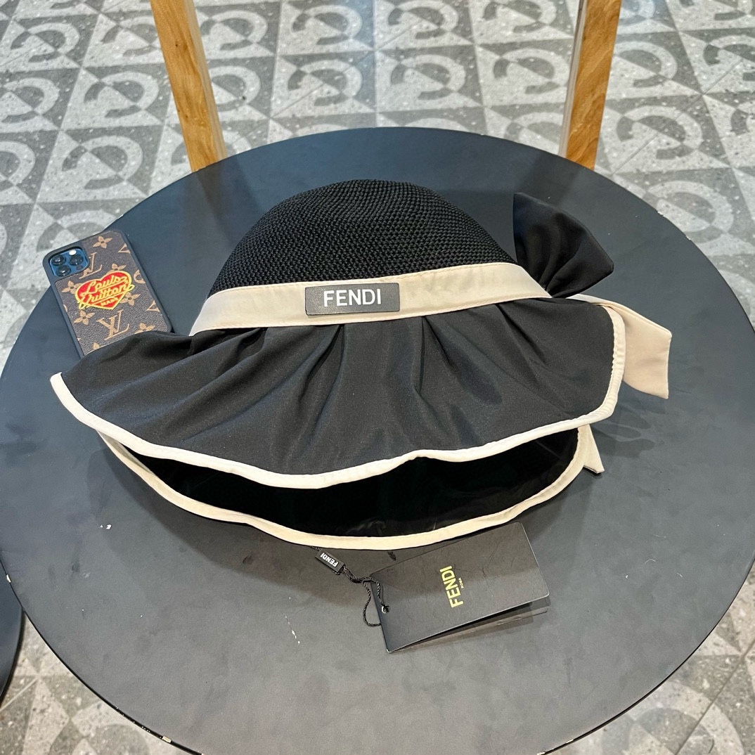 芬迪fendl  新款黑胶遮阳帽女款夏防紫外线遮阳防晒帽高级感