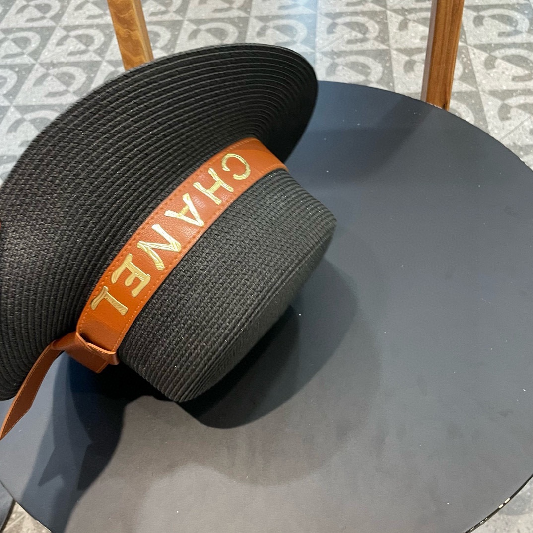   【Chanel香奈儿】2025新款草编大牌皮带编织草帽，度假休闲必备，优雅大方的一款