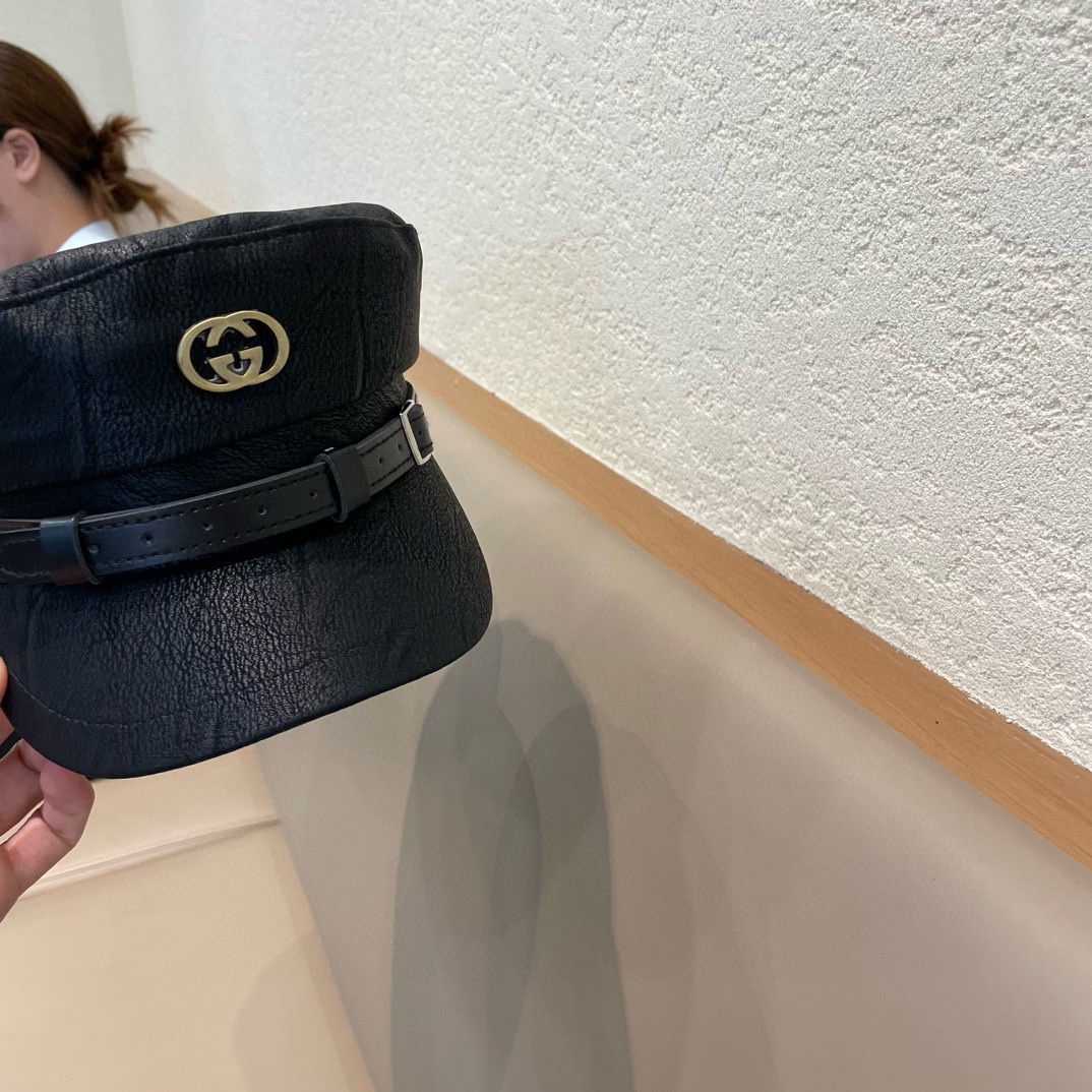 古奇Gucci新款时尚海军帽韩版显脸小平顶帽秋冬百搭皮檐复古英伦报童帽