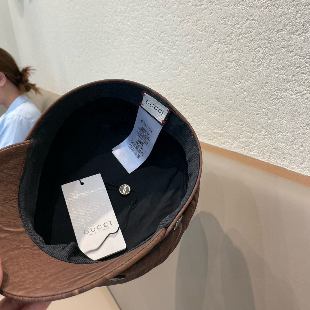 古奇Gucci新款时尚海军帽韩版显脸小平顶帽秋冬百搭皮檐复古英伦报童帽