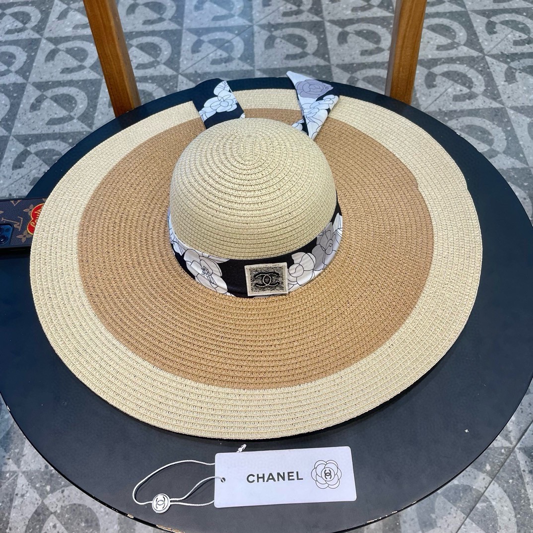    Chanel香奈儿草帽，沙滩大檐帽，拼色草帽，头围57cm