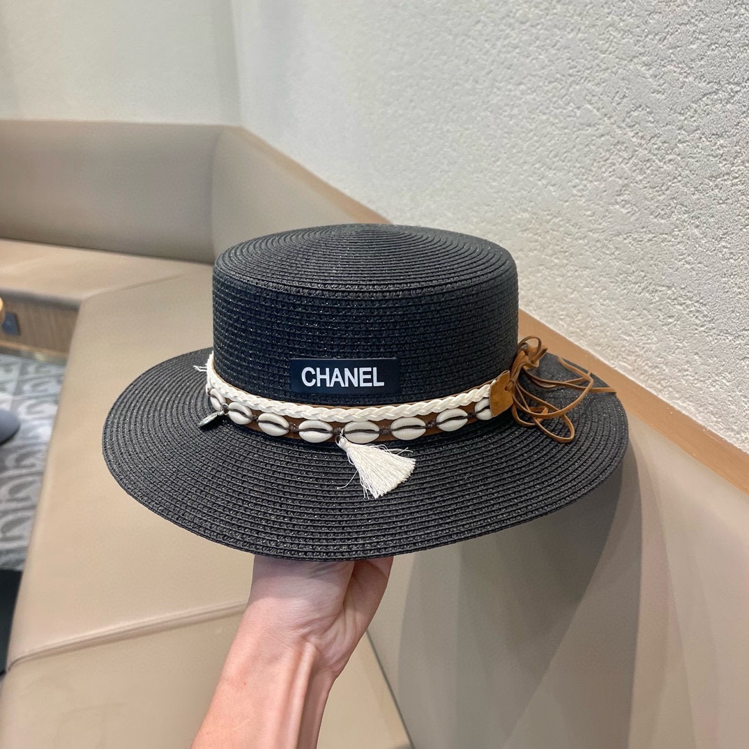 【CHANEL香奈儿】新款草编遮阳平顶草帽🤩沙滩风，简约大方，百搭单品～出街首选，新款帽型超美腻，新品