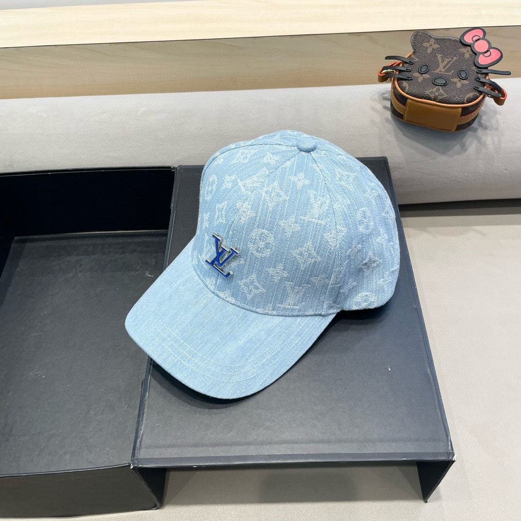  🧢路易威登棒球帽 LouisVuitton😍新款LV棒球帽，重工打造♥️高端大气，百搭款🤗男女通用！跑