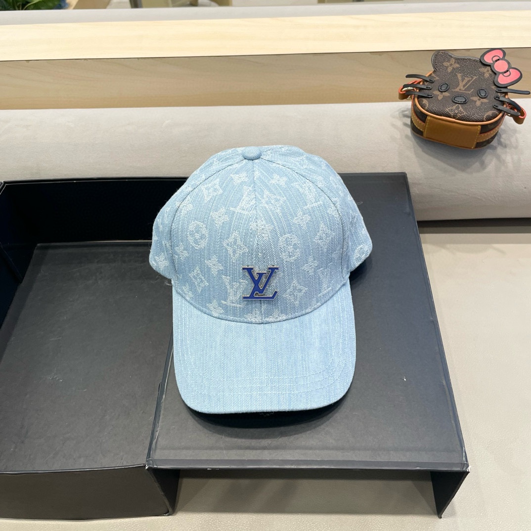  🧢路易威登棒球帽 LouisVuitton😍新款LV棒球帽，重工打造♥️高端大气，百搭款🤗男女通用！跑