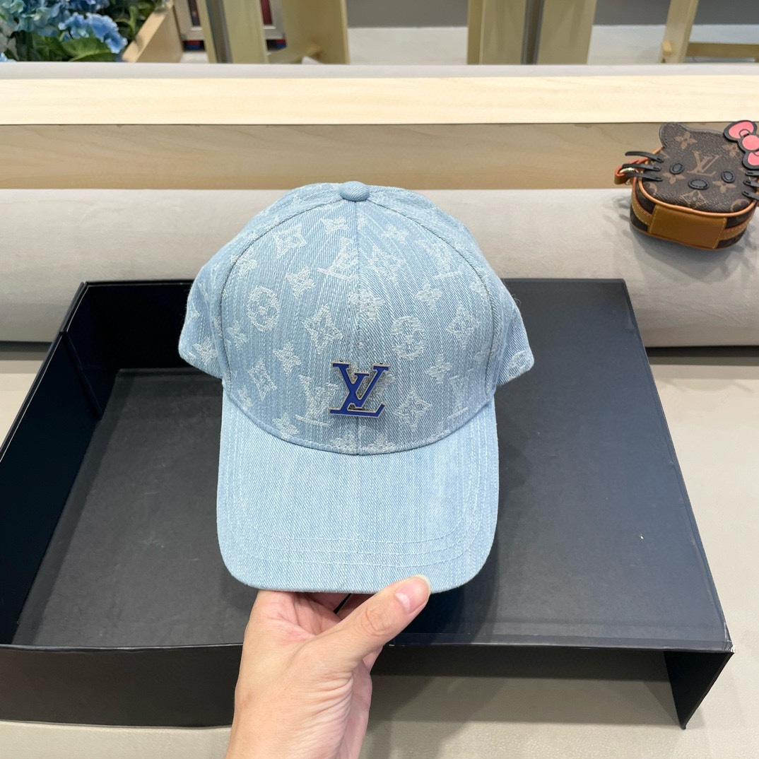  🧢路易威登棒球帽 LouisVuitton😍新款LV棒球帽，重工打造♥️高端大气，百搭款🤗男女通用！跑