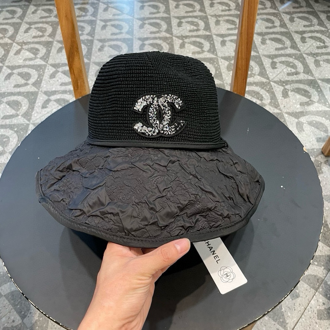  Chanel夏季新款渔夫帽女大檐黑胶防紫外线遮阳帽海边出游防风太阳帽