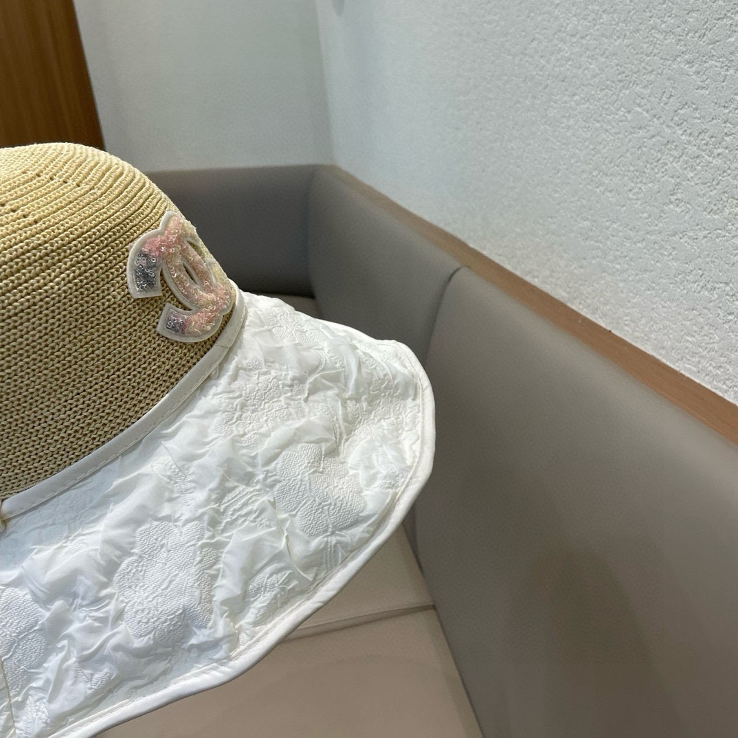  Chanel夏季新款渔夫帽女大檐黑胶防紫外线遮阳帽海边出游防风太阳帽