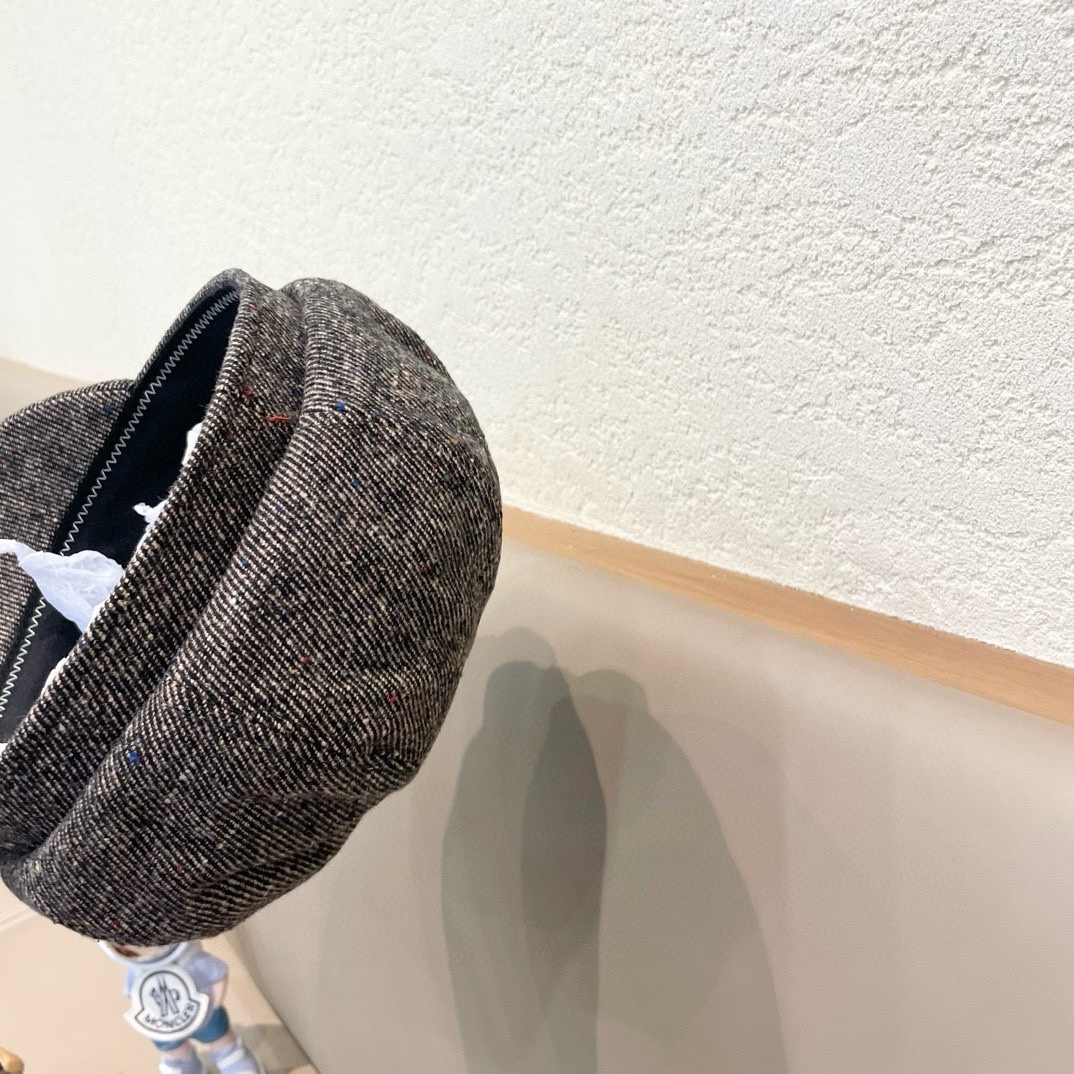 【DIOR迪奥】2024新款羊毛八角军帽，立体帽形设计，百搭大牌～