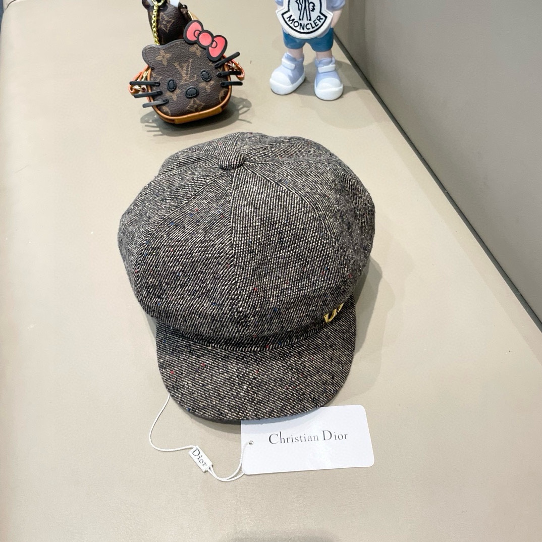 【DIOR迪奥】2024新款羊毛八角军帽，立体帽形设计，百搭大牌～