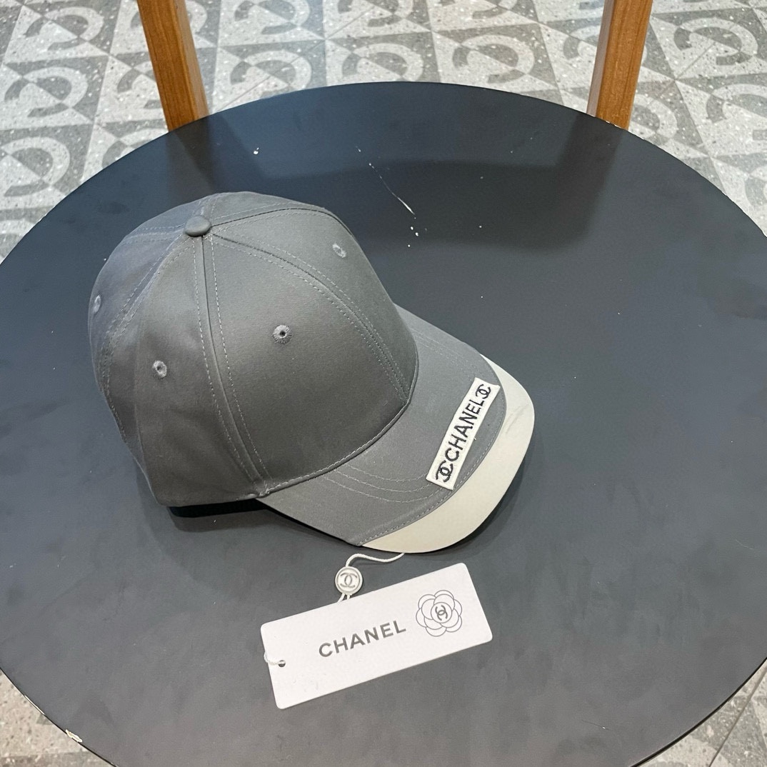   【CHANEL香奈儿】新款专柜同步棒球帽，细节满分，男女款，超大牌 好搭！