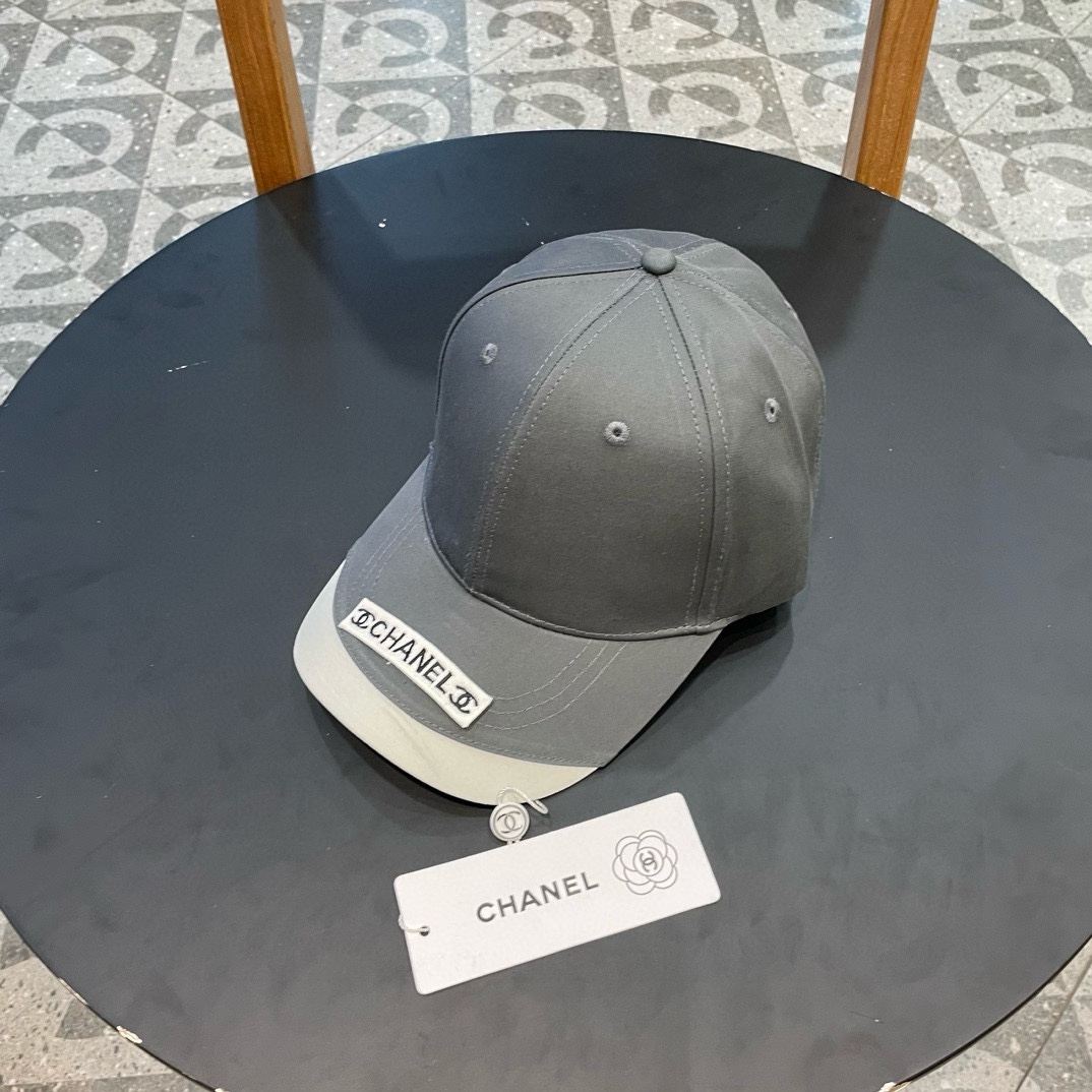   【CHANEL香奈儿】新款专柜同步棒球帽，细节满分，男女款，超大牌 好搭！