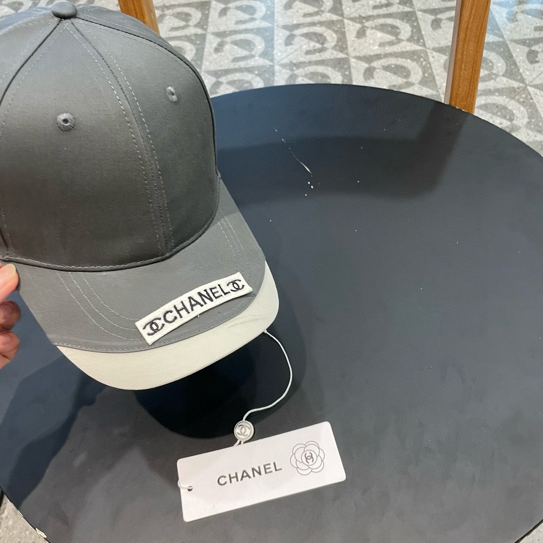   【CHANEL香奈儿】新款专柜同步棒球帽，细节满分，男女款，超大牌 好搭！