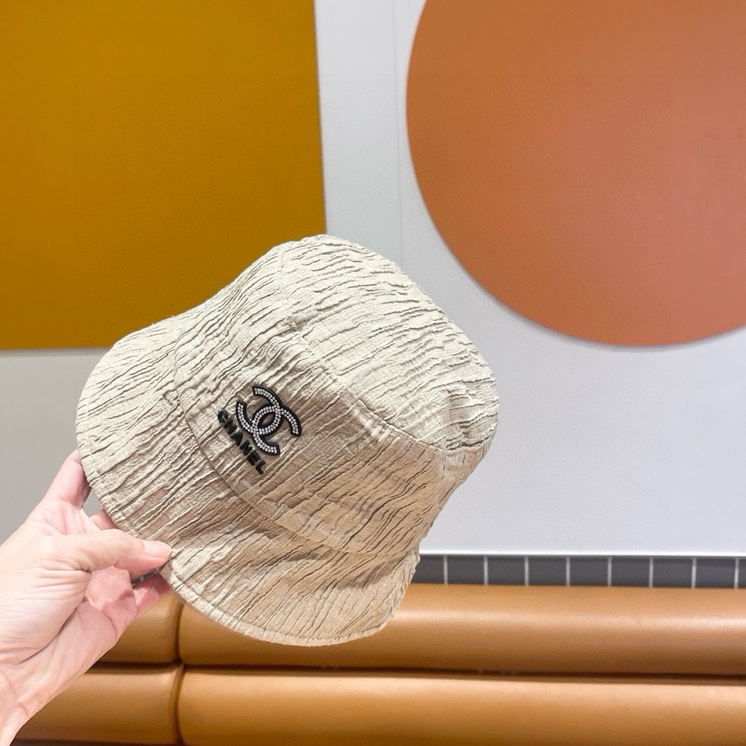 NO:362774,【CHANEL Chanel】New high-end small-flavored fisherman hat, sun protection and super easy to match, streetwear single product hat straw hat fisherman hat baseball hat knit hat, hat, chanel, chanel, espadrilles, hats【CHANEL香奈儿】新款高级感小香风渔夫帽,遮阳又超好搭配,出街单品帽子草帽渔夫帽棒球帽针织帽,帽子,chanel,chanel,espadrilles,hats,hat