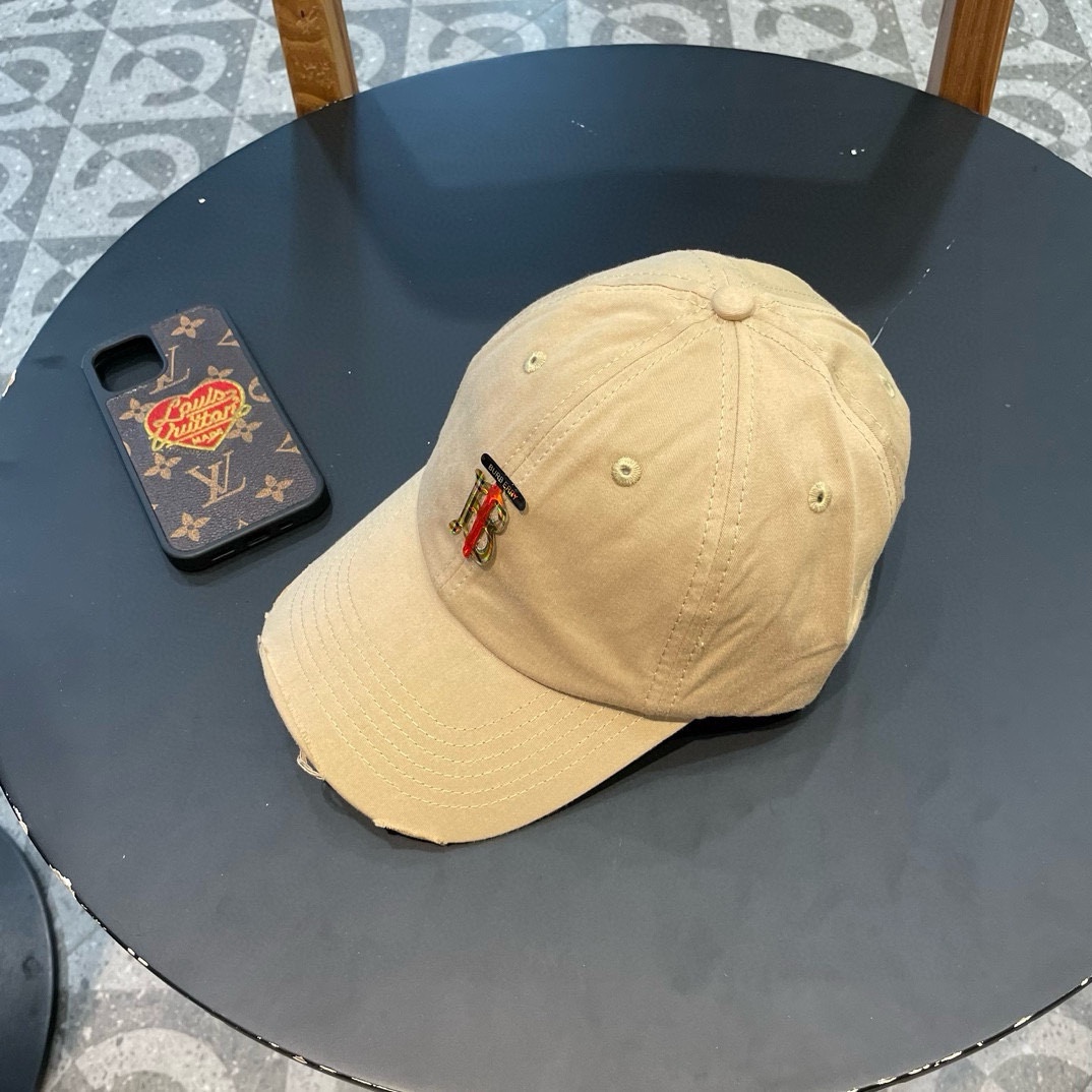   BURBERRY巴宝莉 经典网官新款经典棒球帽，简约尚时风，男女同款！高质品，尊享品质感！