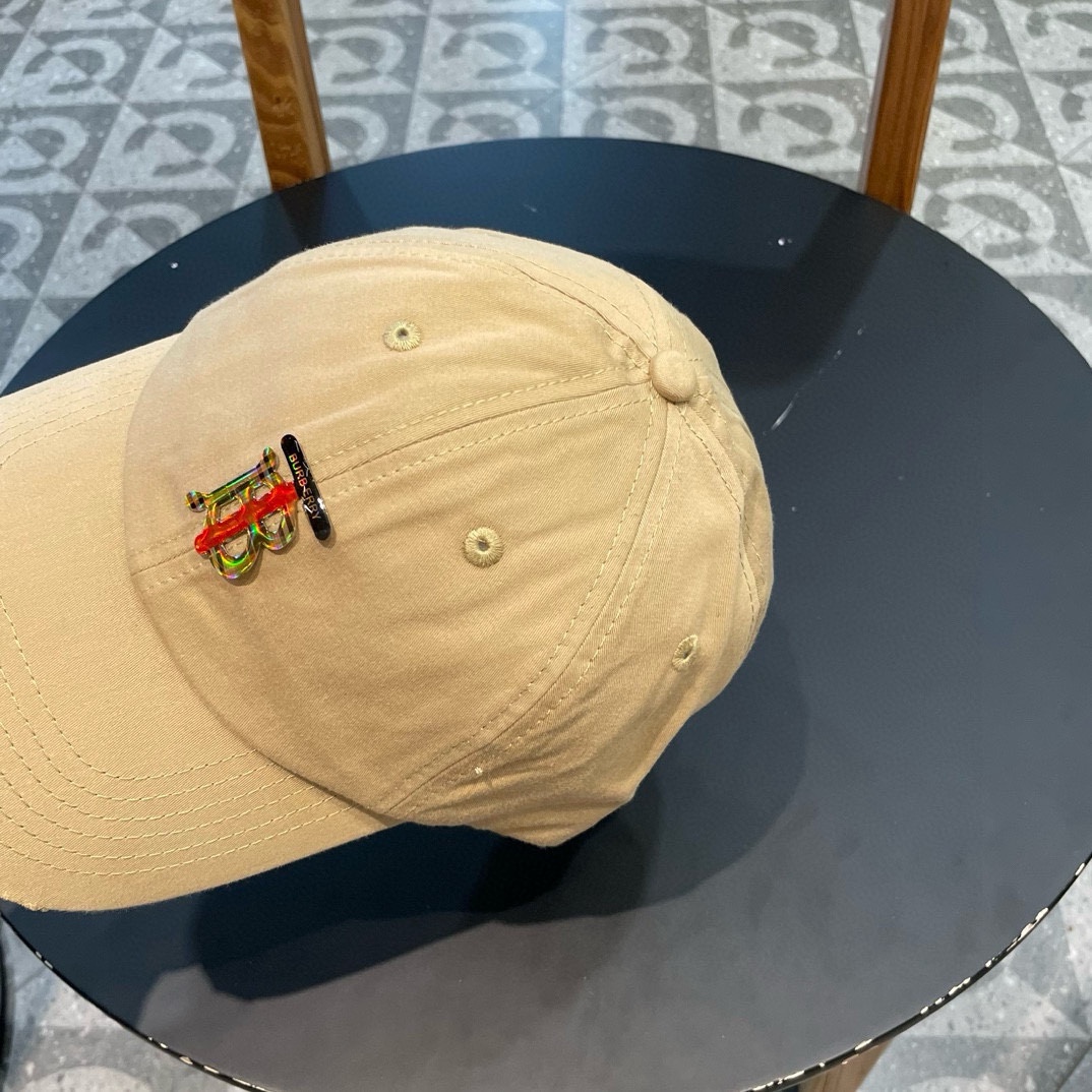   BURBERRY巴宝莉 经典网官新款经典棒球帽，简约尚时风，男女同款！高质品，尊享品质感！