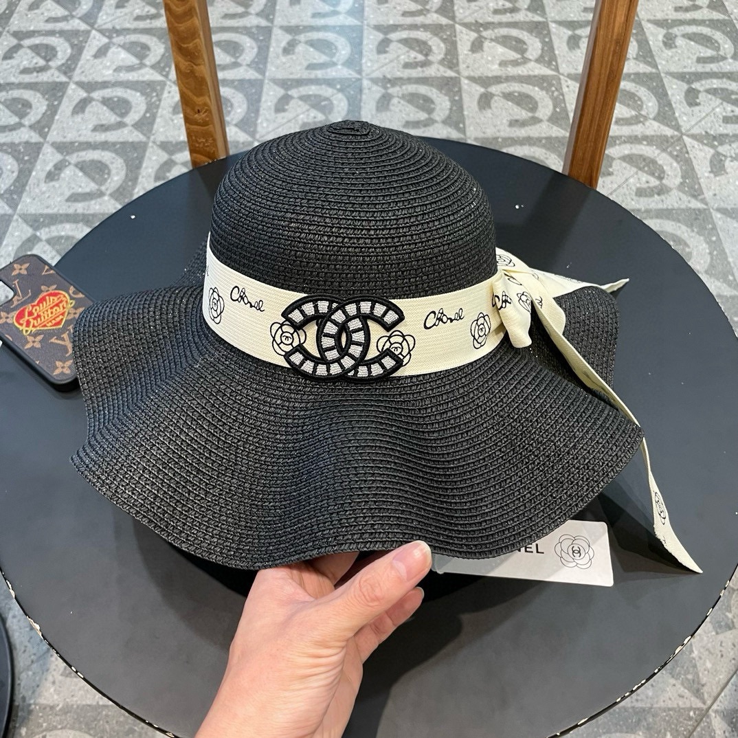 【CHANEL香奈儿】2026新款大牌棉纱草帽 夏天海边首选～新款材质编织而成～质感满分💯