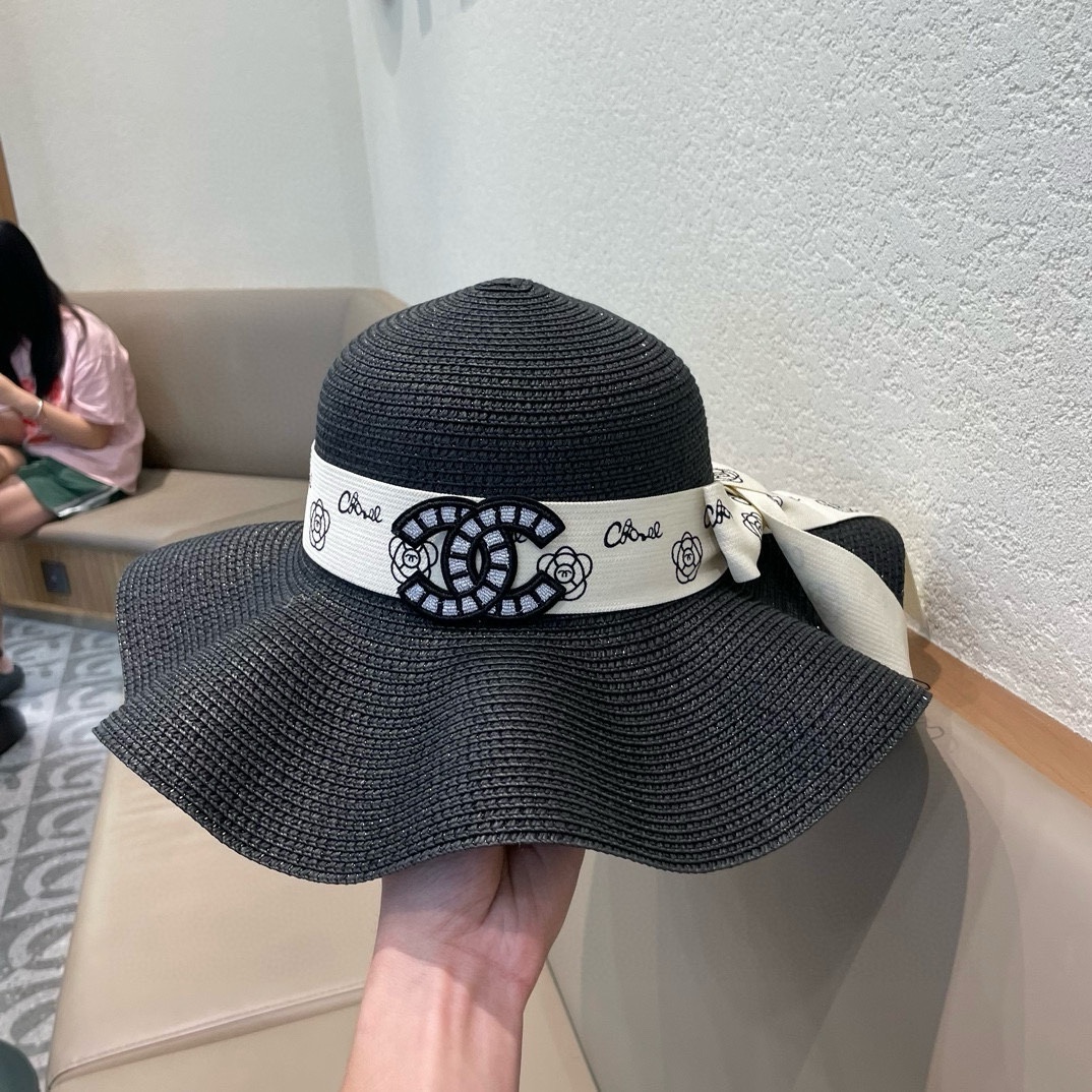 【CHANEL香奈儿】2026新款大牌棉纱草帽 夏天海边首选～新款材质编织而成～质感满分💯