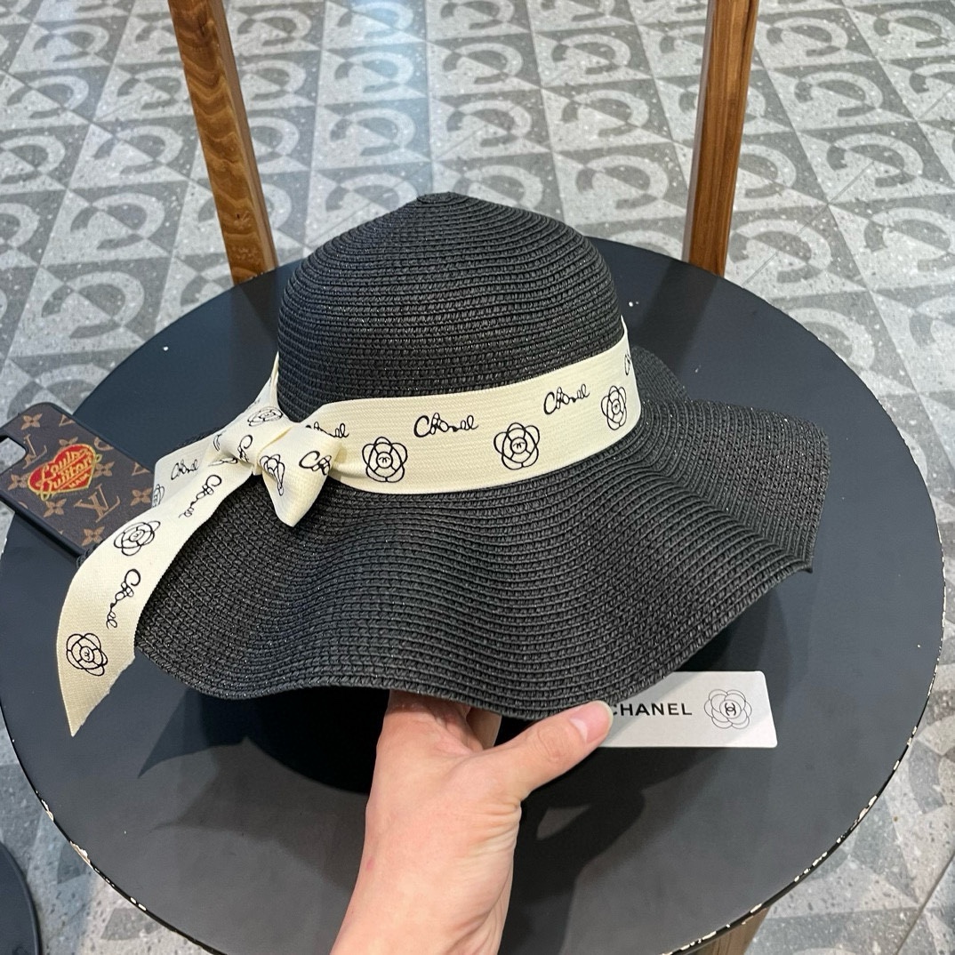 【CHANEL香奈儿】2026新款大牌棉纱草帽 夏天海边首选～新款材质编织而成～质感满分💯