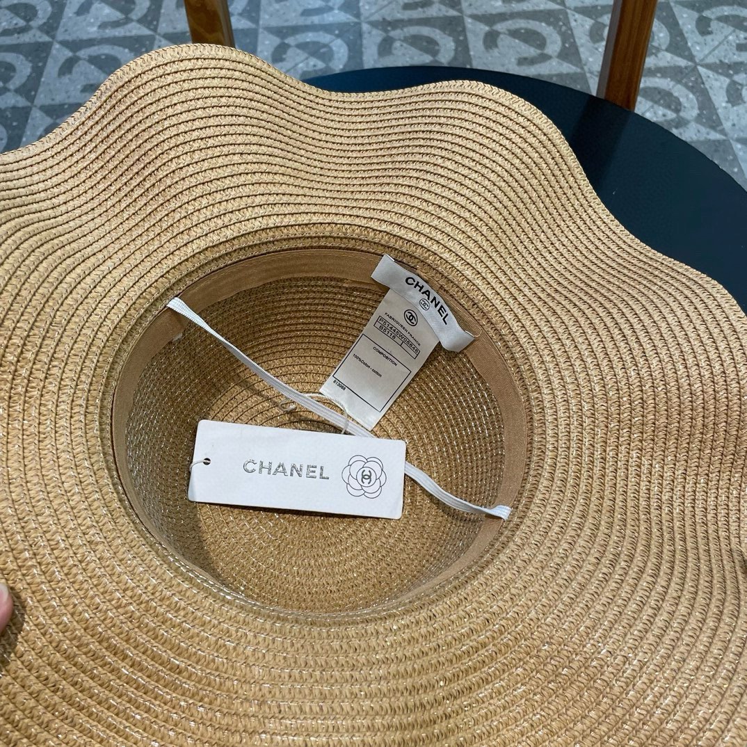 【CHANEL香奈儿】2026新款大牌棉纱草帽 夏天海边首选～新款材质编织而成～质感满分💯