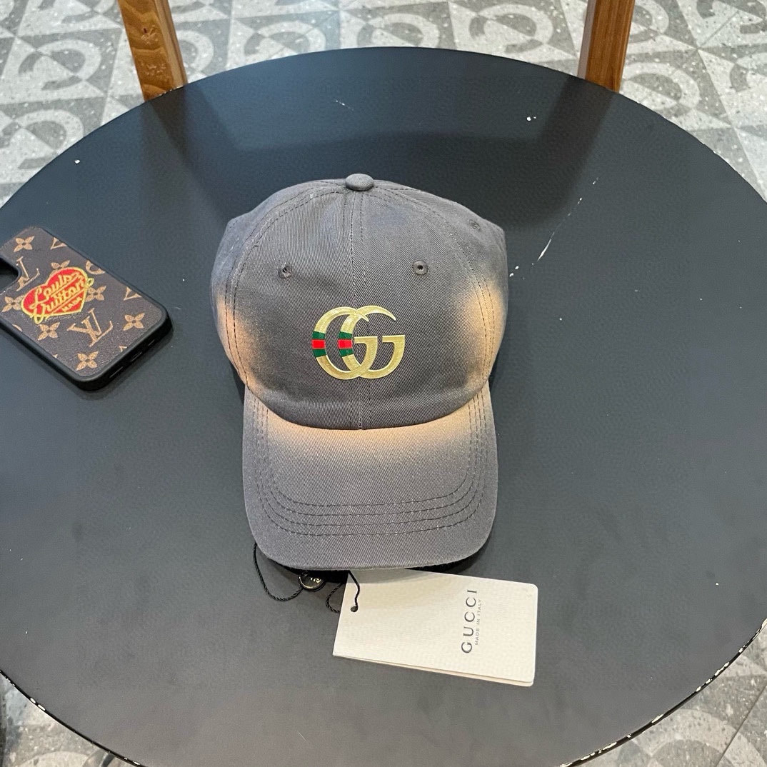  古奇联名棒球帽♥️GUCCI🧢官网新品，棒球帽，原单品质火爆来袭 🔥🎩 工艺非常精美 高档大气上档次！