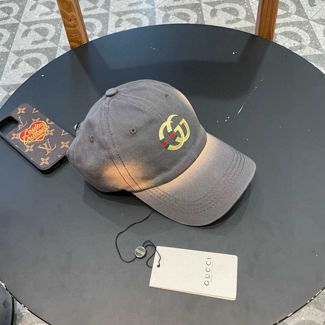  古奇联名棒球帽♥️GUCCI🧢官网新品，棒球帽，原单品质火爆来袭 🔥🎩 工艺非常精美 高档大气上档次！