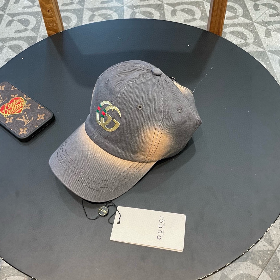 古奇联名棒球帽♥️GUCCI🧢官网新品，棒球帽，原单品质火爆来袭 🔥🎩 工艺非常精美 高档大气上档次！