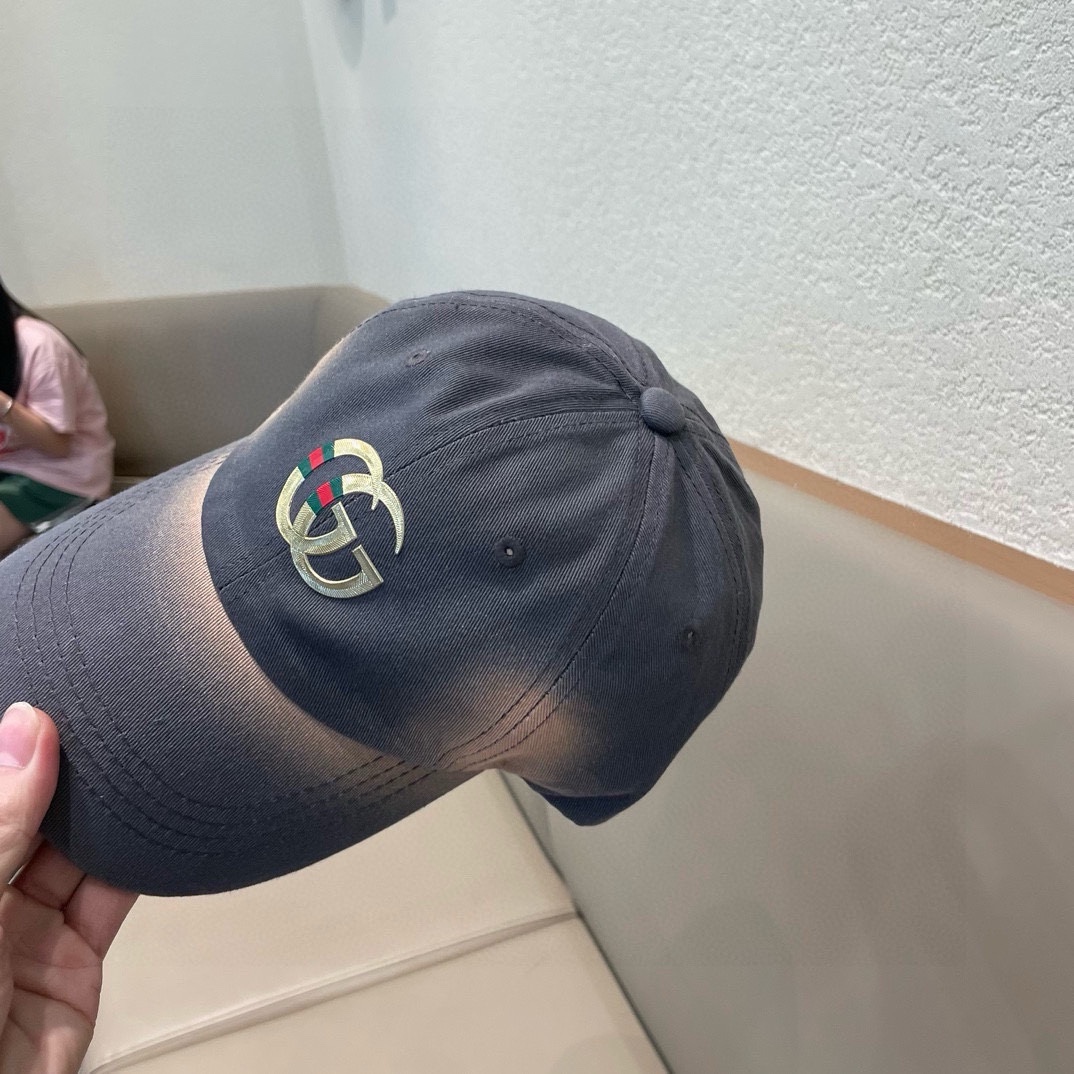  古奇联名棒球帽♥️GUCCI🧢官网新品，棒球帽，原单品质火爆来袭 🔥🎩 工艺非常精美 高档大气上档次！