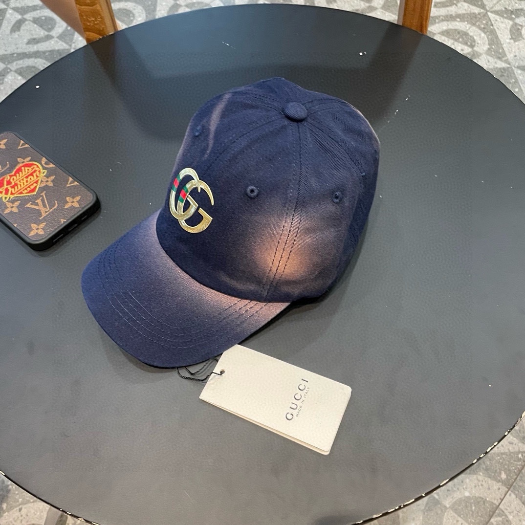  古奇联名棒球帽♥️GUCCI🧢官网新品，棒球帽，原单品质火爆来袭 🔥🎩 工艺非常精美 高档大气上档次！
