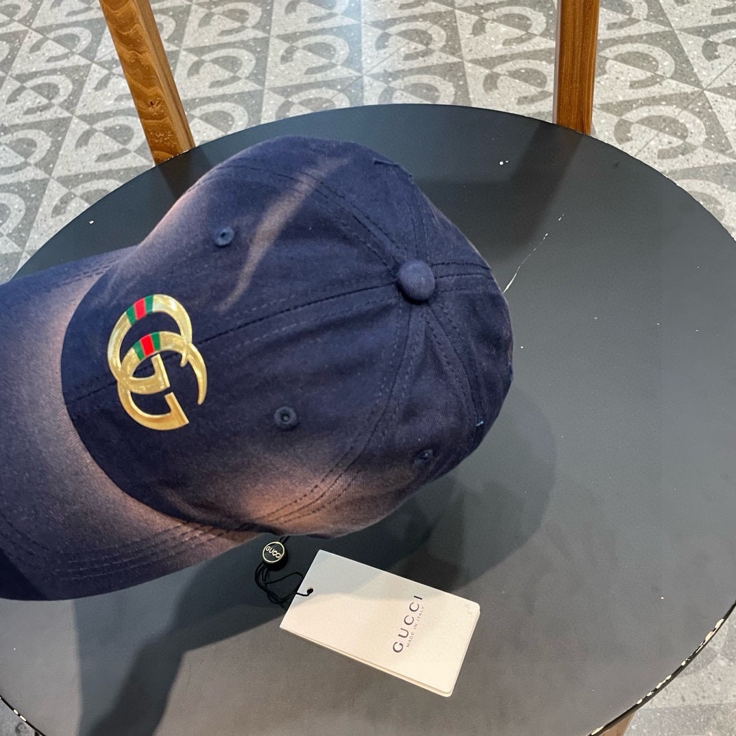  古奇联名棒球帽♥️GUCCI🧢官网新品，棒球帽，原单品质火爆来袭 🔥🎩 工艺非常精美 高档大气上档次！