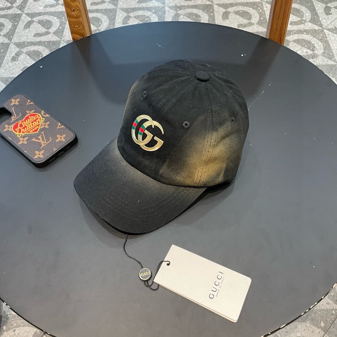  古奇联名棒球帽♥️GUCCI🧢官网新品，棒球帽，原单品质火爆来袭 🔥🎩 工艺非常精美 高档大气上档次！